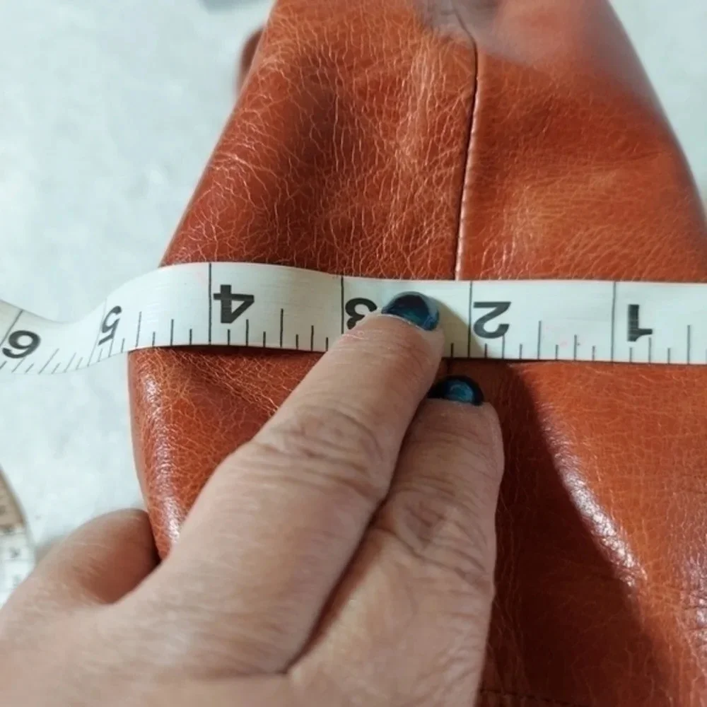 Vintage Paolo Italian Leather Slouchy Drawstring Shoulder Bag Cognac Brown